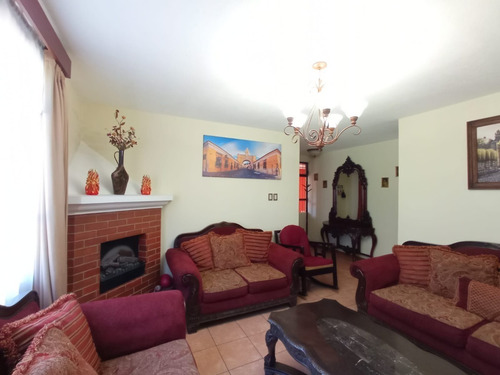 Imagen 6 de 30 de Vendo Belleza De Casa Ubicada En Esquina, 4 Dormitorios, Alta Plusvalia Y Seguridad