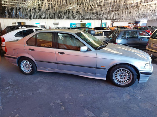 Imagem 4 de 10 de Bmw 318ia 1996 Blindada