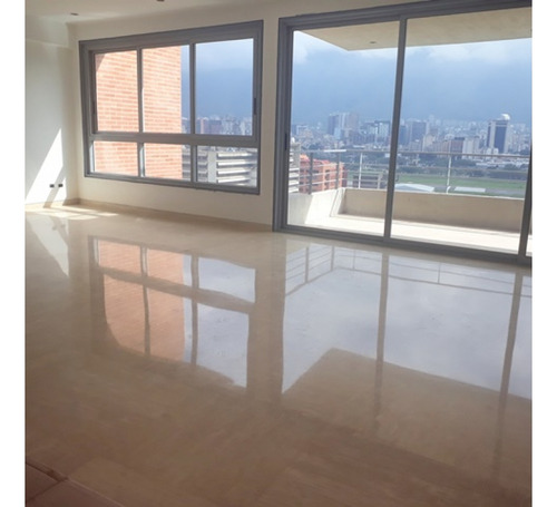 A Estrenar Apartamento En Lomas De Las Mercedes