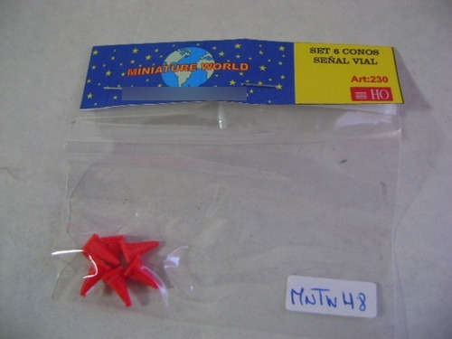 Imagen 3 de 10 de Nico 6 Conos De Seguridad Vial Miniature World H0 (mnw 78)
