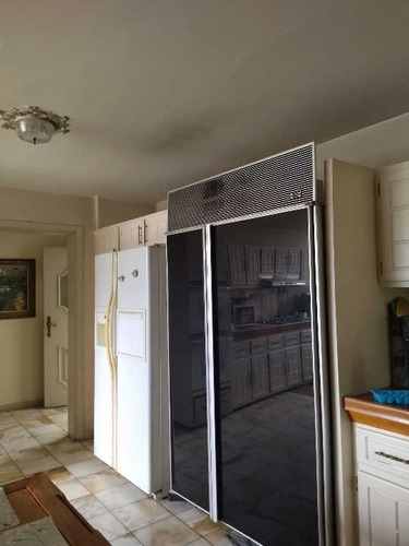 Imagen 17 de 24 de Vendo Ph 1100m2 7h/9b/2p Las Mercedes 2872