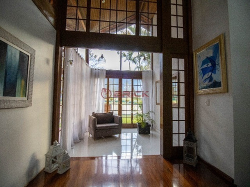Imagem 11 de 30 de Casa Linear Com 4 Quartos Sendo 1 Suíte Máster Em Condomínio No Comary. - Ca01801 - 69817720