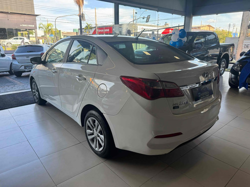 Hyundai HB20S 1.0 COMFORT PLUS 12V FLEX 4P MANUAL