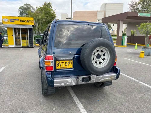 Mitsubishi Montero 3.0 V13