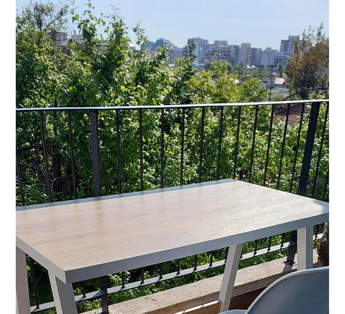 Escritorio Metálica Con Cubierta De Madera Y Silla De Regalo