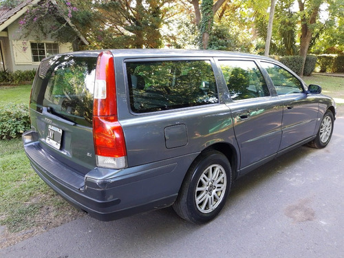 Imagen 3 de 12 de Volvo V70