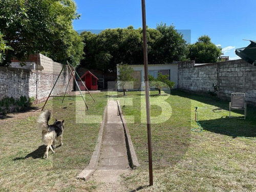 Casa En Venta Por El Centro De Durazno Con Local Comercial