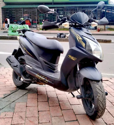 Motocicleta Akt, Línea Ad15w - Jet 5, Motor 150 Cc