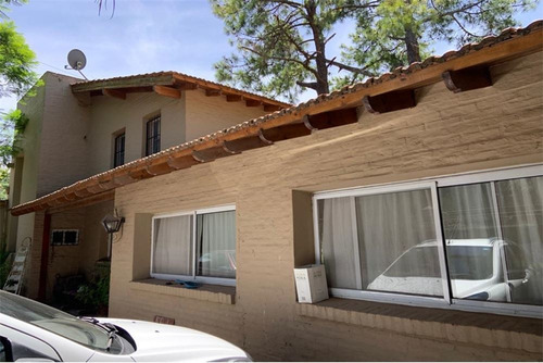 Venta Espectacular Casa 300m2 Parque Pileta