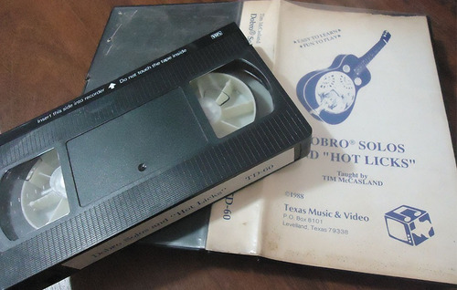 Imagem 2 de 3 de Dobro Solos And Hot Licks - Taught By Tim Mccasland Vhs