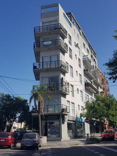 3 Ambientes Y Cochera Montecastro