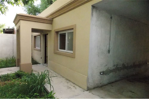 Casa Nueva Venta Pilar 3 Ambientes Terreno Garag