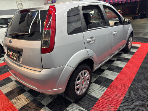 Ford Fiesta 1.0 ROCAM HATCH 8V FLEX 4P MANUAL