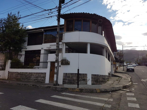 Imagen 2 de 14 de Casa Esquinera Comercial