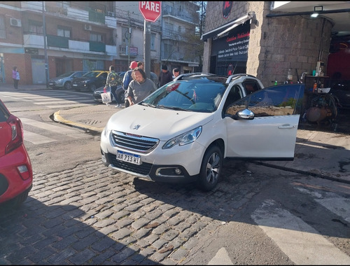 Peugeot 2008 1.6 Thp Sport