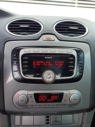 Imagem 6 de 9 de Ford Focus 2009 2.0 Ghia Aut. 5p