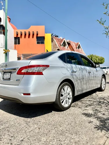 Nissan Sentra 1.8 Exclusive Navi At