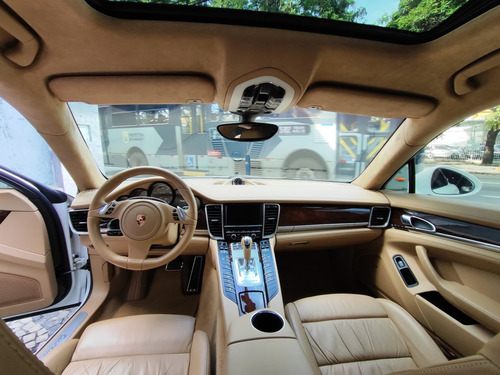 Porsche Panamera 4.8 V8 Turbo Gasolina 4p Automático