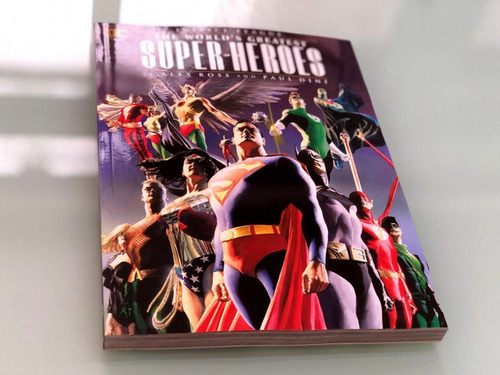 Libro Jl:  Worlds Greatest Superheroes  + Funko Pop Aquaman