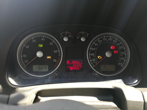Volkswagen Bora 1.8 Highline T Tiptronic Cuero 2010