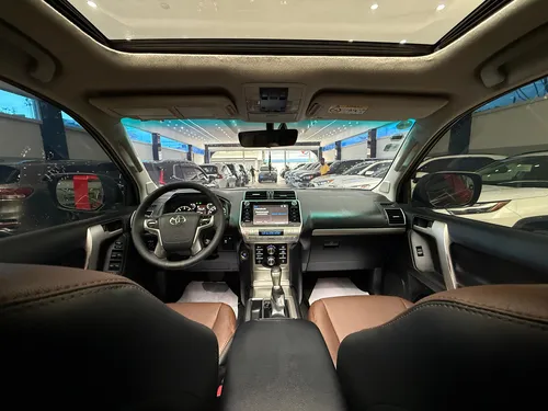 Toyota Land Cruiser Prado Vxl 2019 (diesel)
