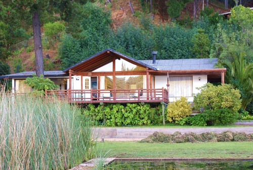 Imagen 2 de 19 de Lago Vichuquen, Tunquelen, Frente Lago