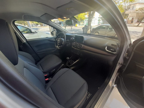 Imagen 25 de 25 de Cronos Drive 1.3 Pack Conectividad 2022 0km