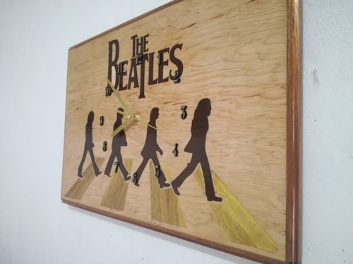 Reloj Artesanal De Madera The Beatles Abbey Road