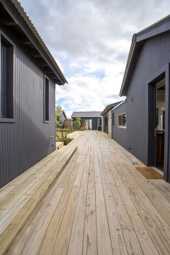Casa De Diseño En Venta Pueblo Mio (ref: Bpv-8132)