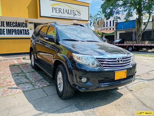 Toyota Fortuner 2.7 Sr5