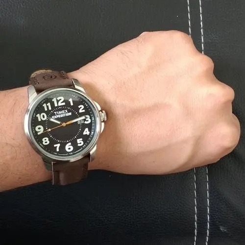 Reloj Hombre Timex Correa De Piel Luz Indiglo T449219j Resistencia Al Agua 50m