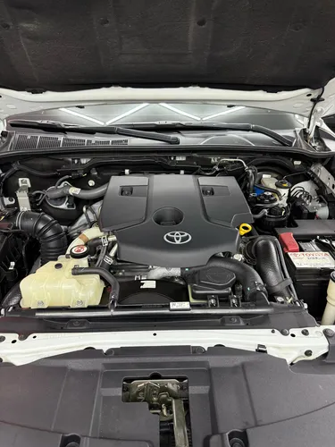Toyota Fortuner Srv Diésel 2.4 4x2