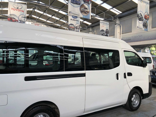 Imagen 7 de 13 de Nissan Urvan 2017 2.5 Panel Ventanas Amplia Mt