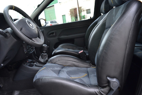 Renault Clio Mio 1.2 16v 2017 Unico Dueño / 70.000km / Impe