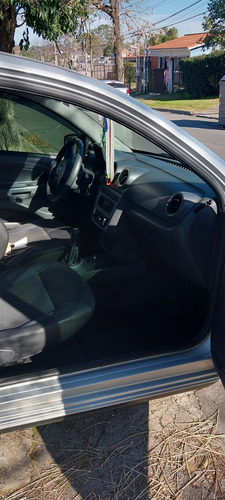 Volkswagen Saveiro 1.6 Gp Cd 101cv Power