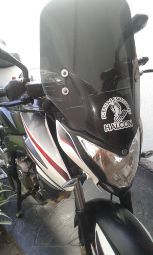 Moto Rouser 200