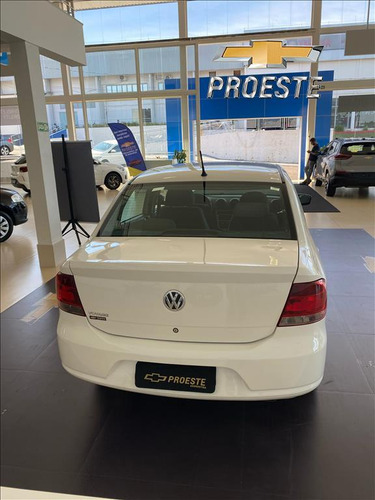 Volkswagen Voyage 1.0 MI 8V FLEX 4P MANUAL