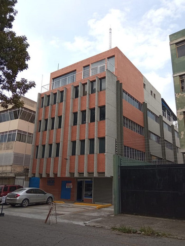 Imagen 1 de 15 de Edificio En Venta En La Urbina
