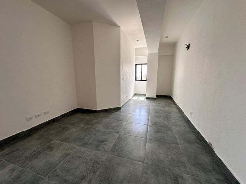 Oportunidad!! Venta De Penthouse De 3 Habitaciones En Evaristo Morales