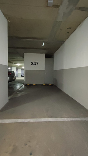 Edificio Av. Irarrázaval (1 Est. 1 Bod.) Vista Sur Piso 6