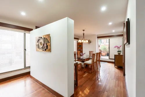 Apartamento En Arriendo/venta En La Carolina-usaquén. Cod V1037083