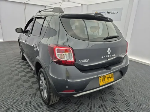 Renault Stepway 1.6 Intense Mecánica