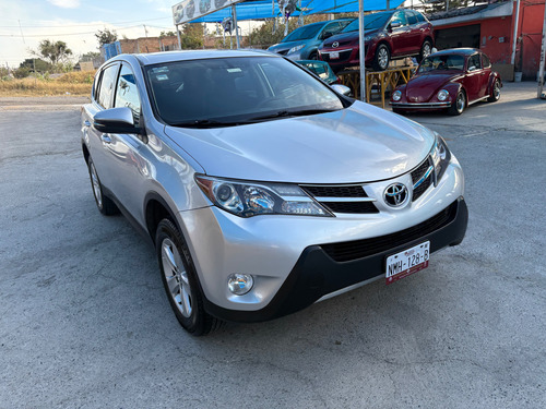 Toyota RAV4 2.5 Xle L4/ At