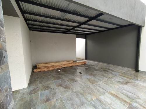 Siete Soles Verandas Casa Estrenar Una Planta
