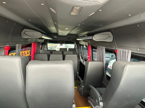 Mercedes-Benz Sprinter 417 Executiva 19 Lugares