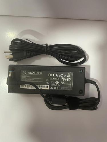 Imagen 2 de 3 de Cargador Laptop Acer Nitro 19v 7.1a 135w Somos Tienda