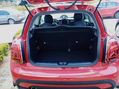 Imagen 8 de 12 de Mini Cooper 2022 Essential 3 Puertas Mt