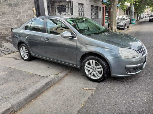Imagen 6 de 14 de Volkswagen Vento 2009 2.5 Luxury 170cv