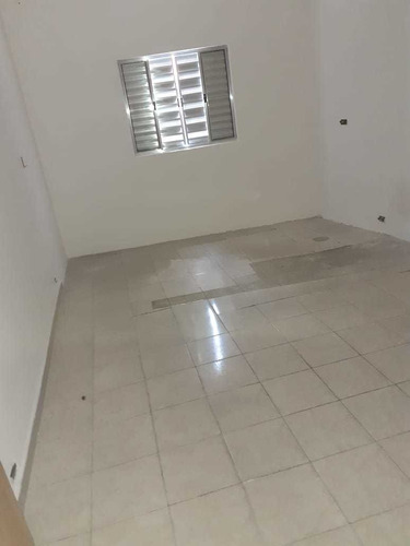 Imagem 4 de 8 de Casa Otima Localização