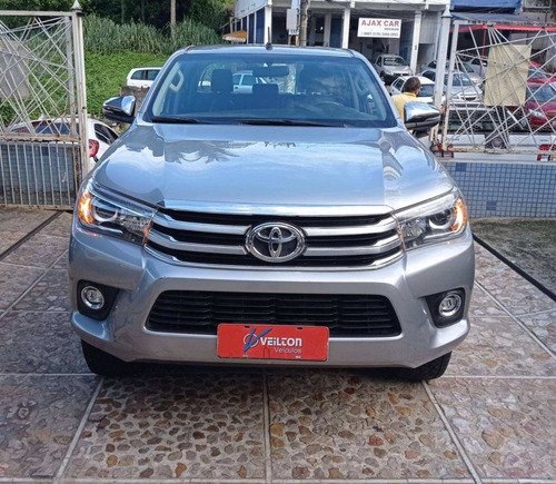 Imagem 2 de 11 de Toyota Hilux 2.8 Srx 4x4 Cd 16v Diesel 4p Automático